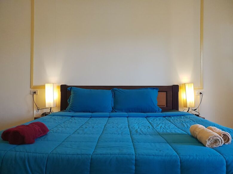 Hotel Benjapirom Private House