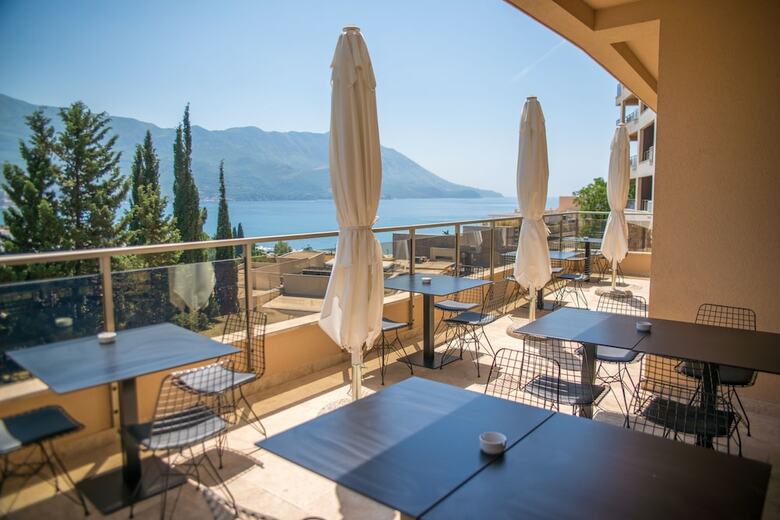 Hotel Harmonia By Dukley