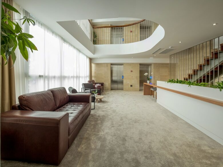 Hotel Harmonia By Dukley