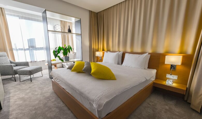 Hotel Harmonia By Dukley