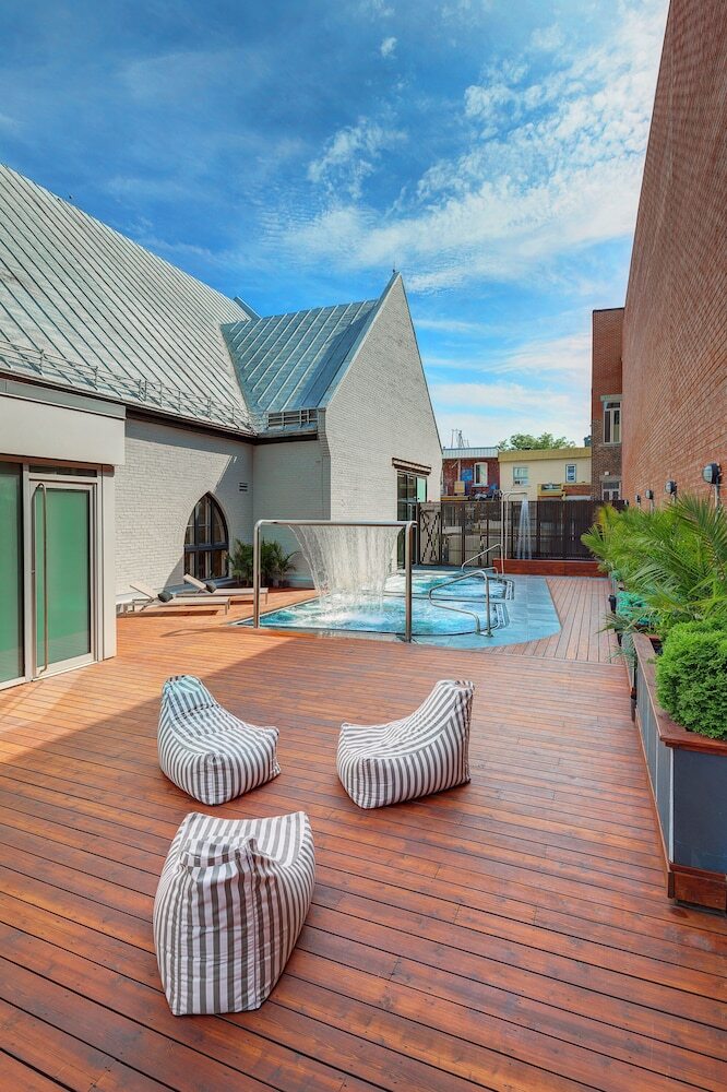 Hotel H�tel St-thomas