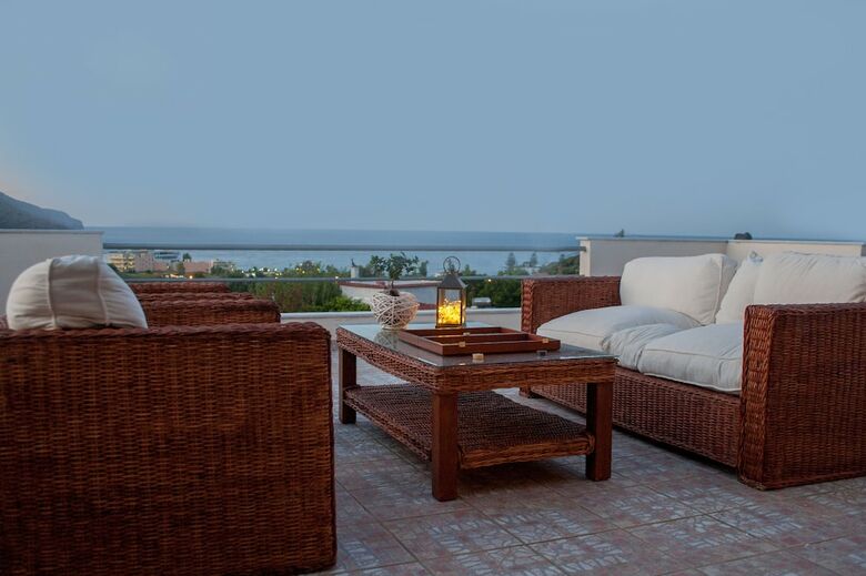 Villa Balos Amfimala