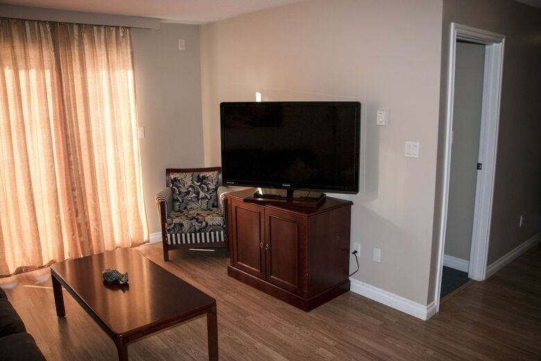 Apartamentos Tr Hotel And Suites