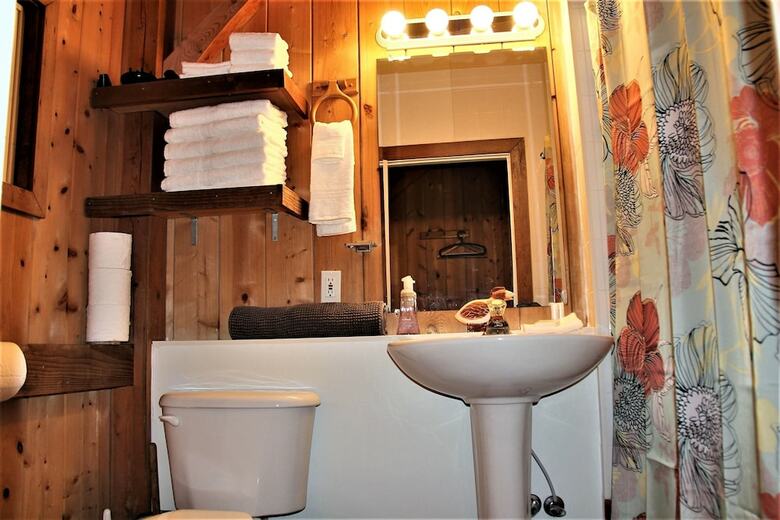 Black Bear Cottage
