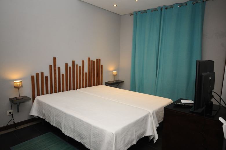 Hostal Lost & Found - Guesthouse & Suites