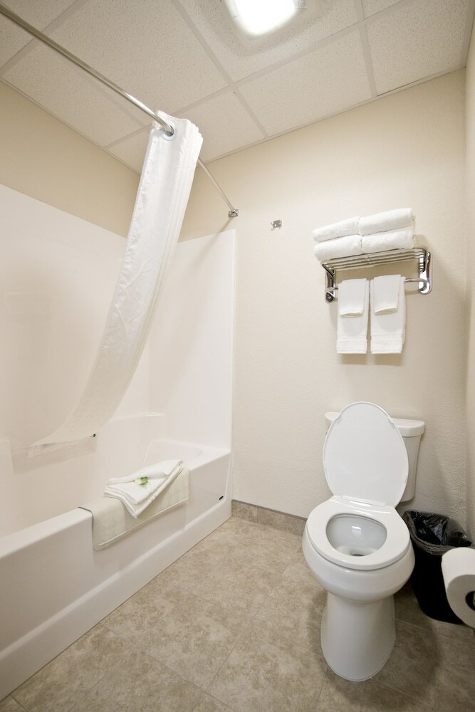 Hotel Cobblestone Inn & Suites ? Manchester