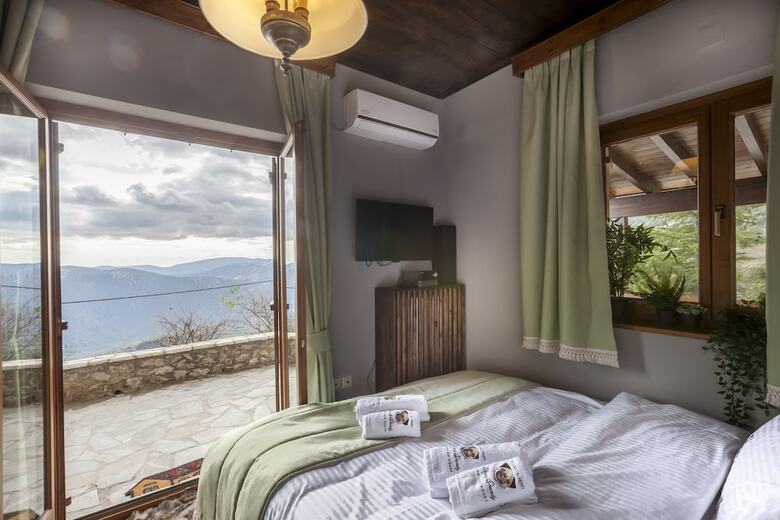 Rock Dandy, Deluxe Chalet, Arachova | Delphi. Private Sauna