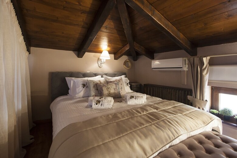 Rock Dandy, Deluxe Chalet, Arachova | Delphi. Private Sauna
