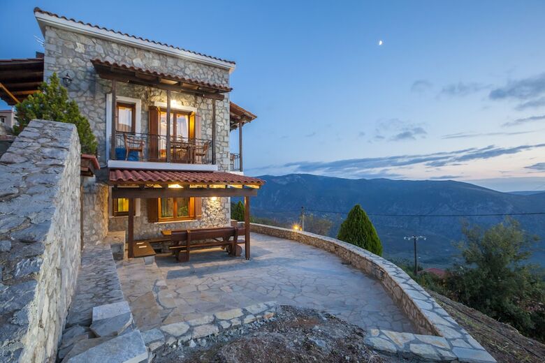 Rock Dandy, Deluxe Chalet, Arachova | Delphi. Private Sauna