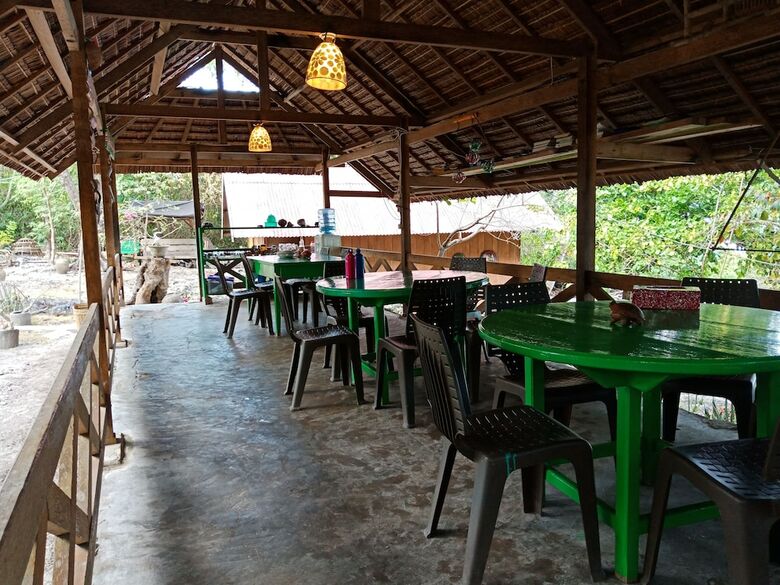 Bed & Breakfast Hoga Island Dive Resort Wakatobi