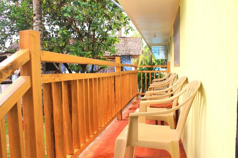 Hotel Giswold Lagunde Beach Resort