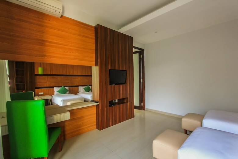 Giri Ungasan Villa