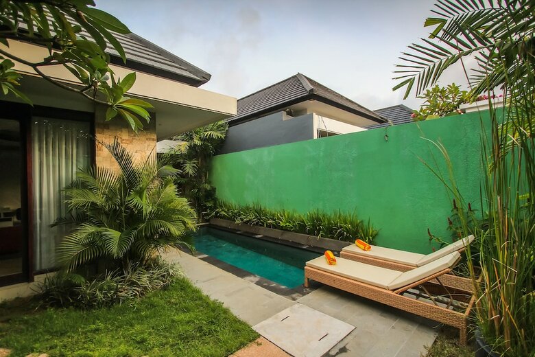 Giri Ungasan Villa
