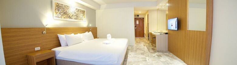 Hotel Jolly Suites & Spa Thaphra