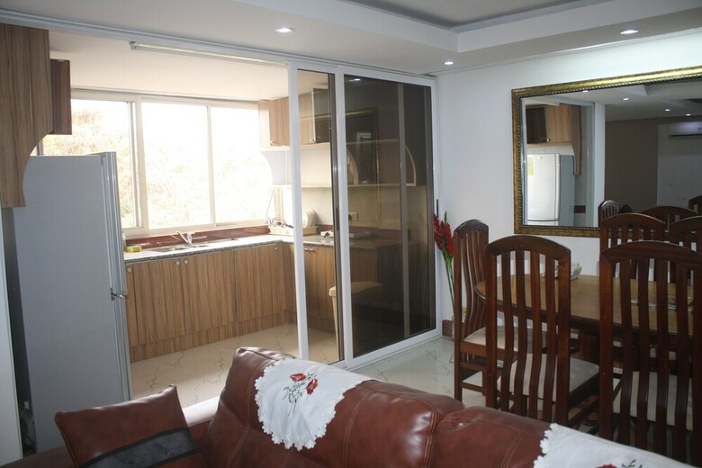 Hotel Adwoa Wangara Apartments