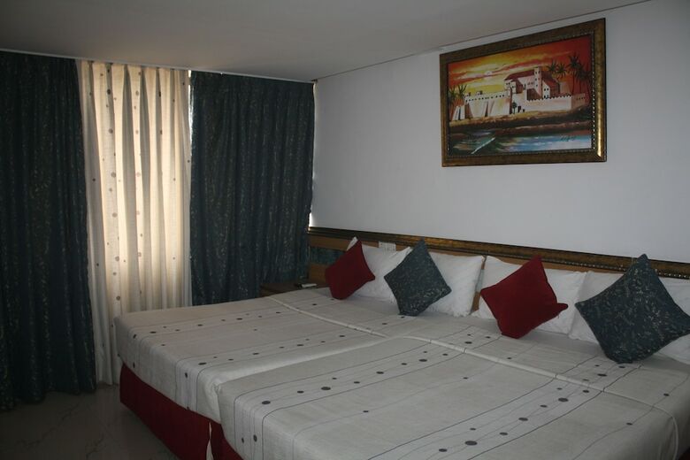 Hotel Adwoa Wangara Apartments