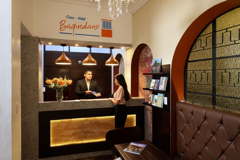Bed & Breakfast Casa Hotel Baquedano