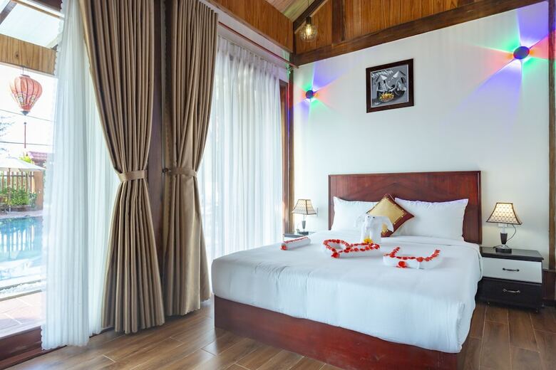 Hotel Ha My Beachside Villa Hoian