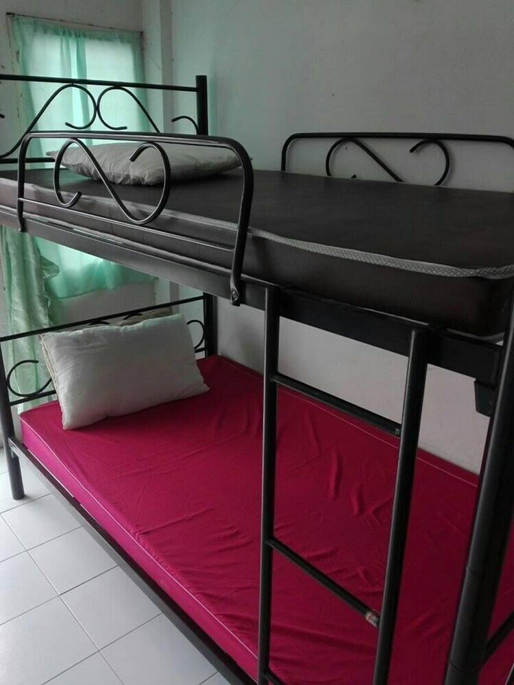 Hostal Gondor Guesthouse - Hostel