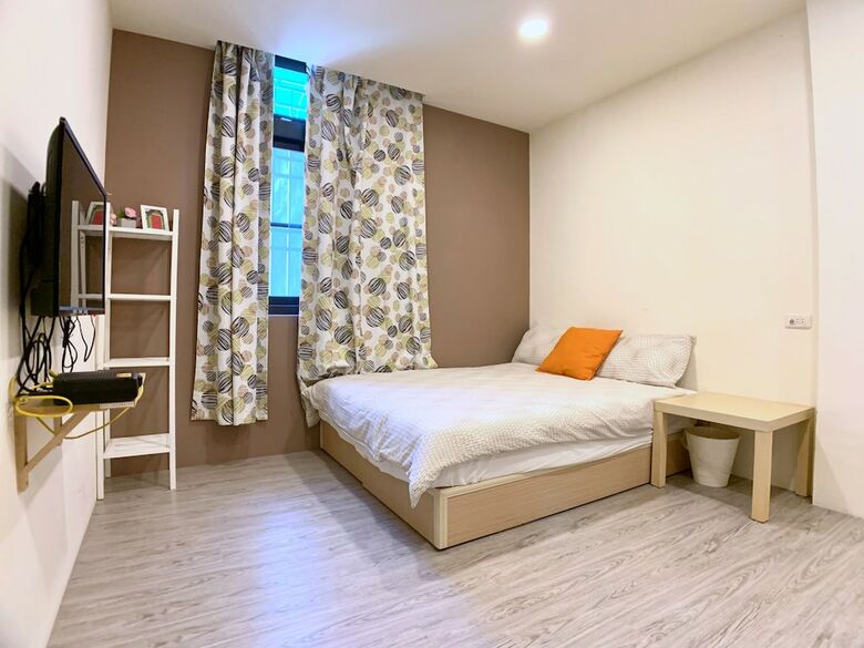 Hotel Paryport-che