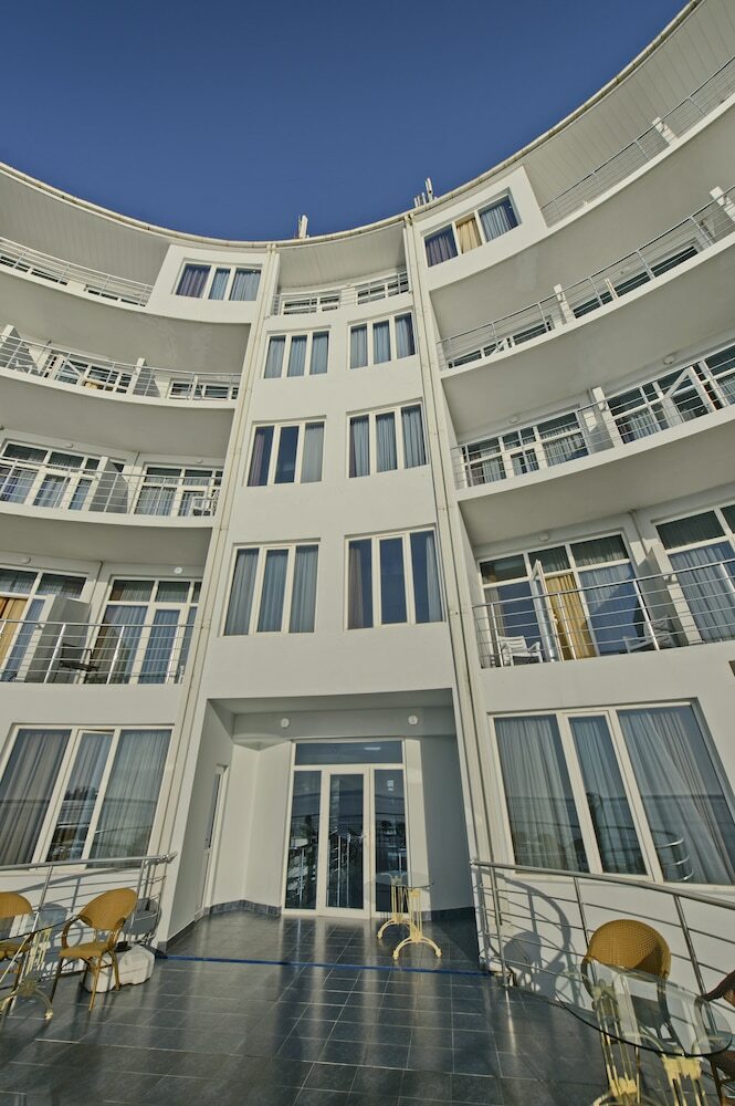 Hotel Sanapiro