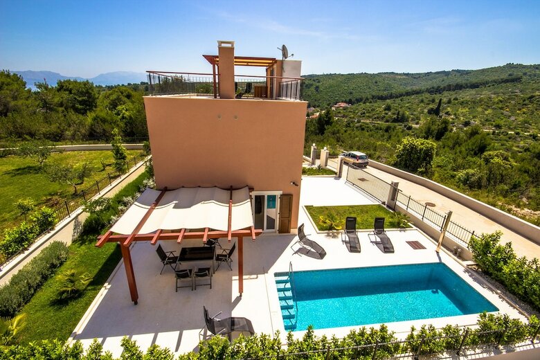 Villa Hana