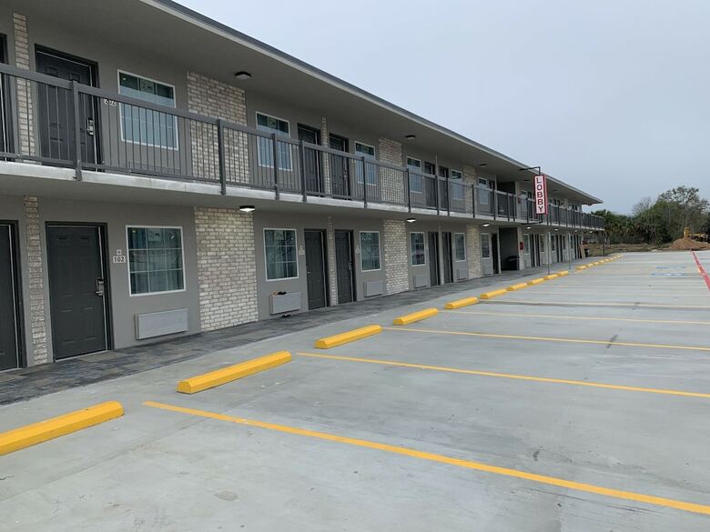 Motel Hometel Inn