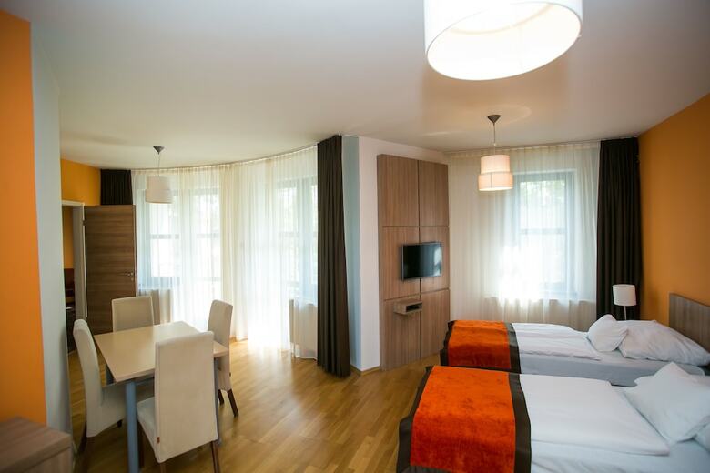 Kenese Bay Garden Resort & Conference Hotel