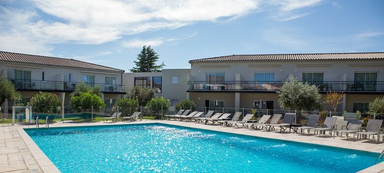 Hotel Restaurant Le Domaine Des Oliviers