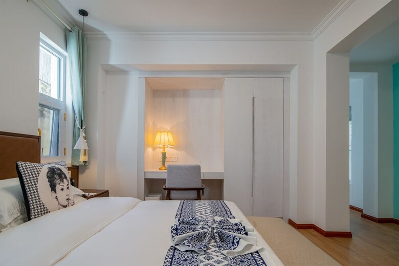 Dali T Hotel