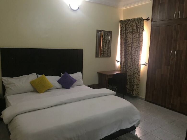 Hotel City Travels Inn