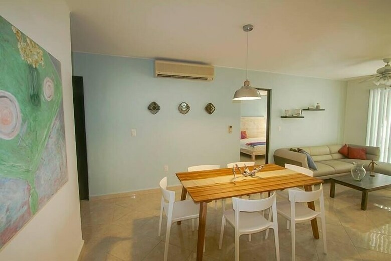 Apartamentos Los Lirios