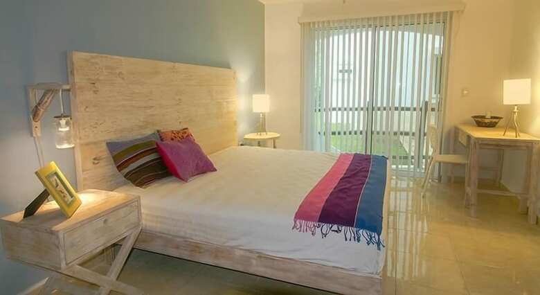 Apartamentos Los Lirios