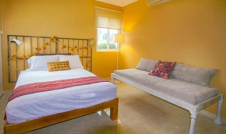 Apartamentos Los Lirios