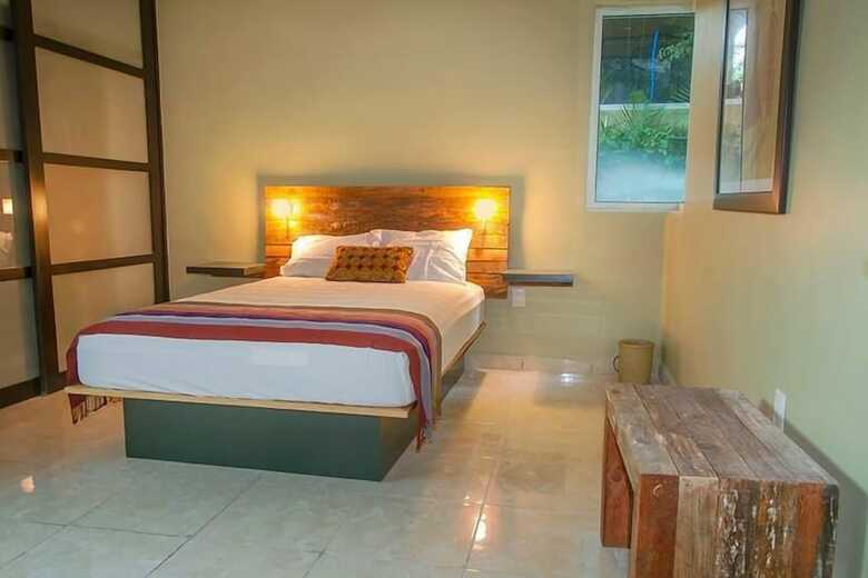 Apartamentos Los Lirios