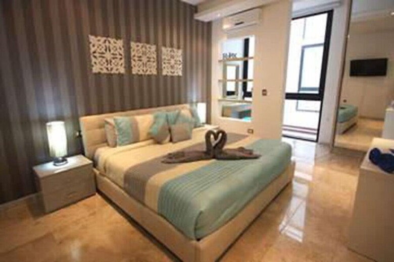 Apartamentos Menesse 0tb 103-104