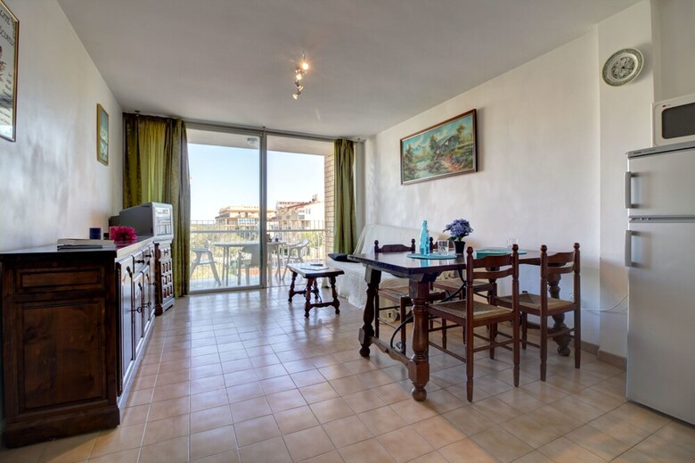 Apartamento 2035 - Olympia 2-23