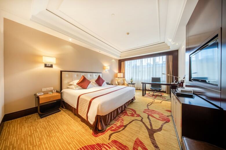 New Yallan Hotel Deqing