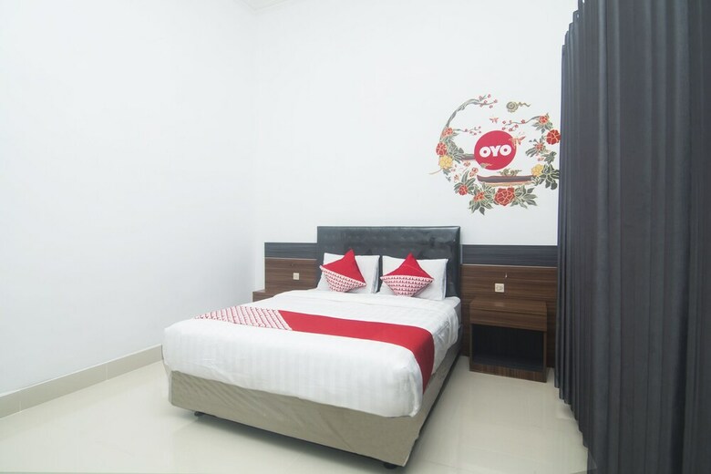 Hostal Oyo 284 Wisma Jip