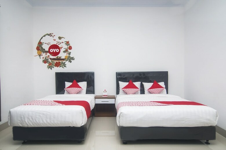 Hostal Oyo 284 Wisma Jip