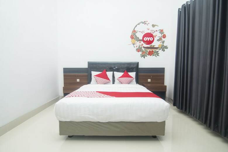 Hostal Oyo 284 Wisma Jip