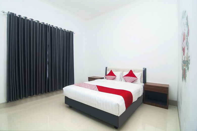 Hostal Oyo 284 Wisma Jip
