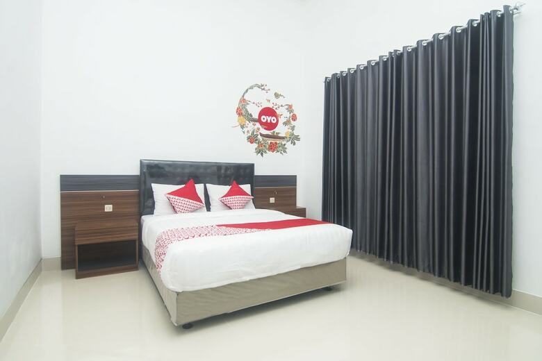Hostal Oyo 284 Wisma Jip