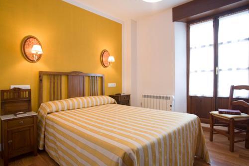 Hostal La Fonda De Bustio
