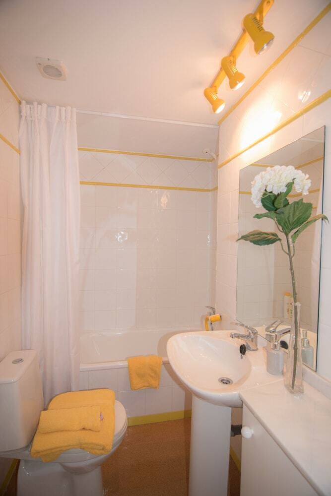 Apartamentos D�plex Pradollano 3 Dorm-8pax