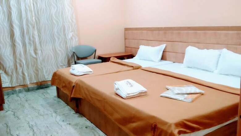 Hotel Shamsu's Inn