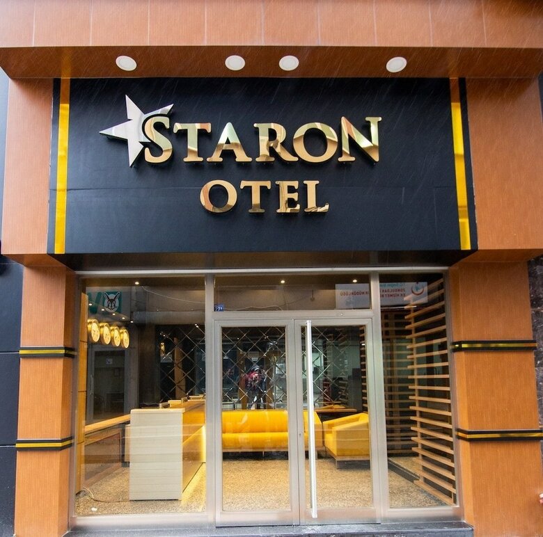 Hotel Staron Otel