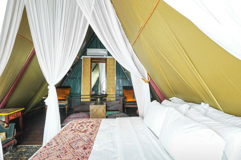 Hotel Rumah Lumbung