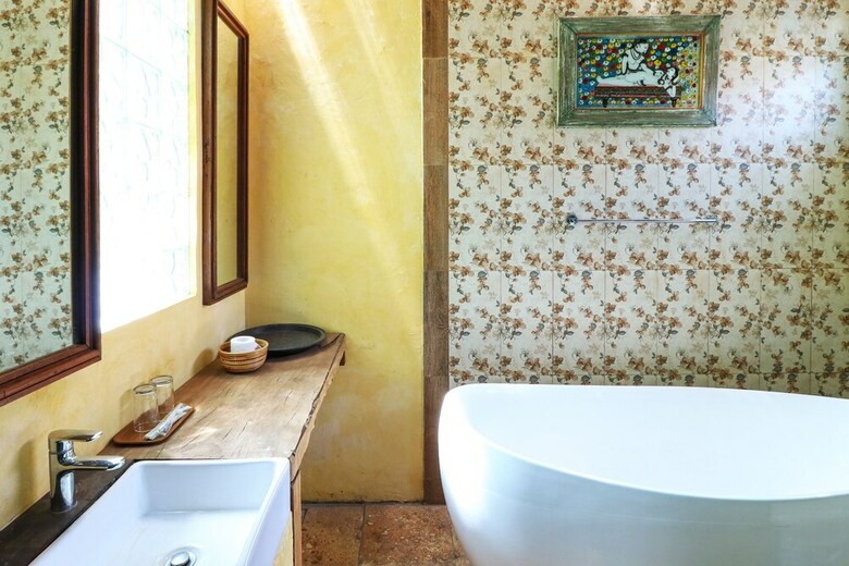 Hotel Rumah Lumbung