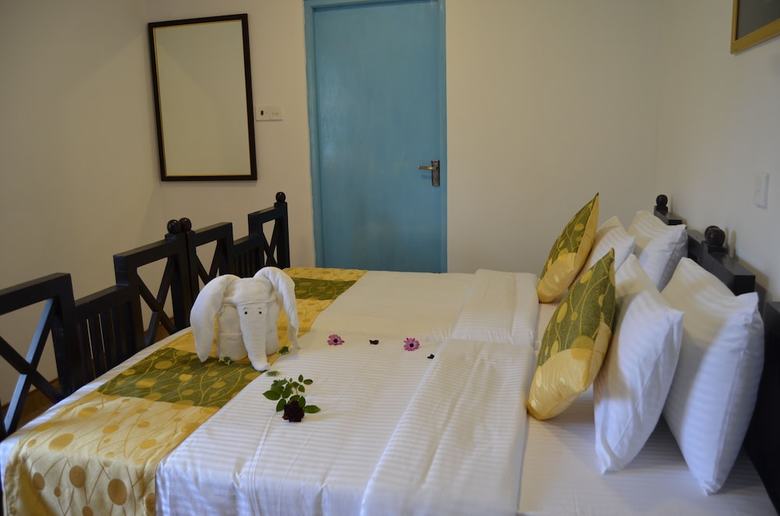 Hotel Golden Grove Villa